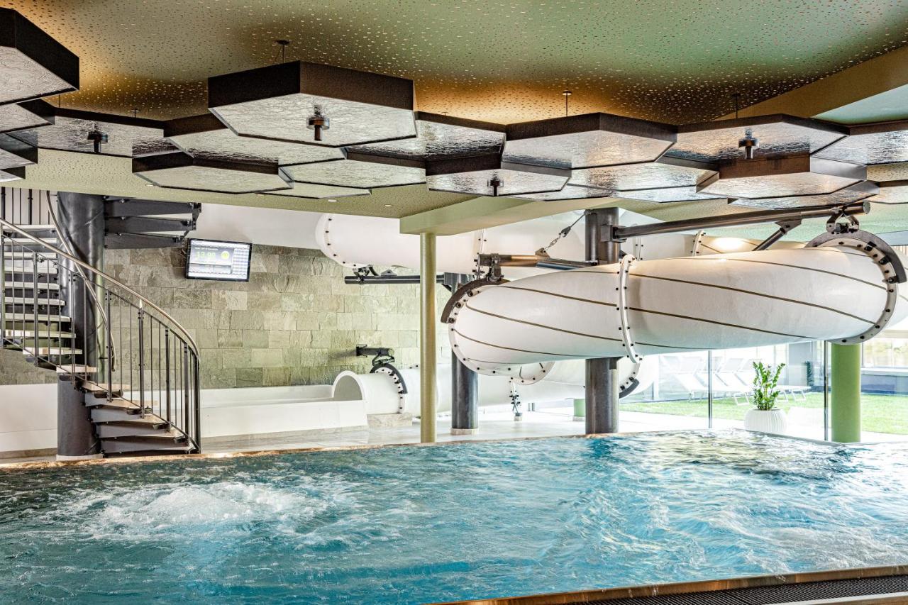 Alpine Luxury Spa Resort Schwarzenstein Lutago Dış mekan fotoğraf